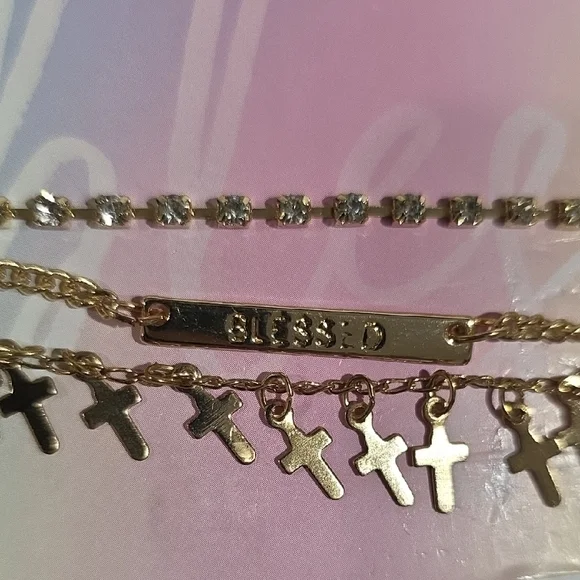 Layered Gold Cross Necklace Set – Blessed Faith Charm & Crystal Pendant Jewelry - Picture 9 of 9